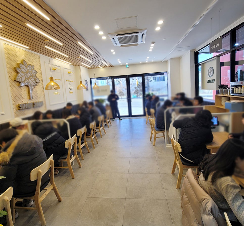 해피브릿지에프앤씨 이미지