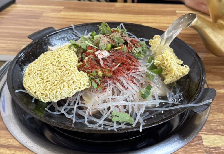 윤대감부대찌개 이미지