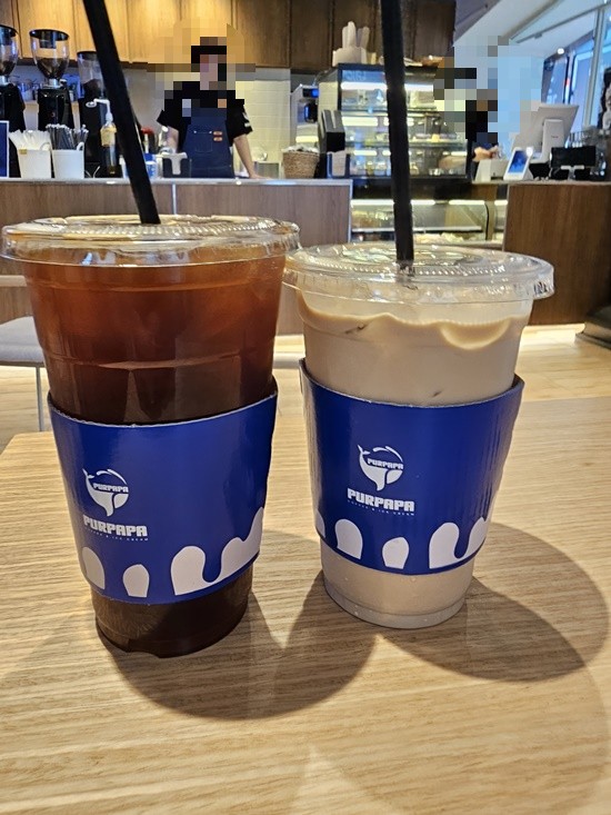 카페, 서서 이미지