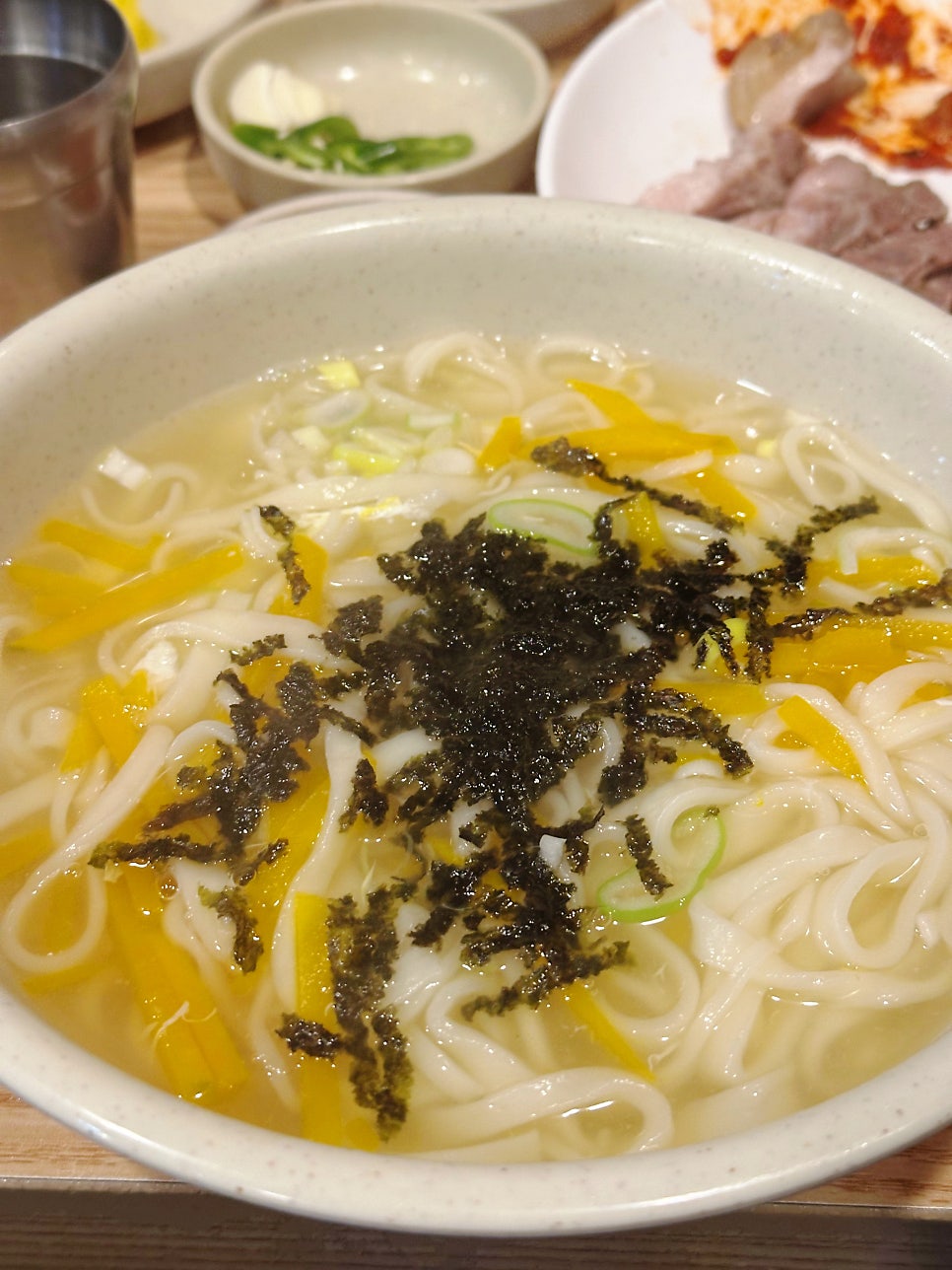 고향맛손칼국수 이미지