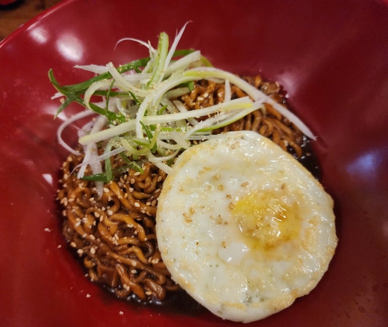 꿀꿀냉삼 이미지