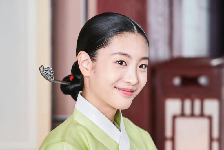 윤헤어 이미지