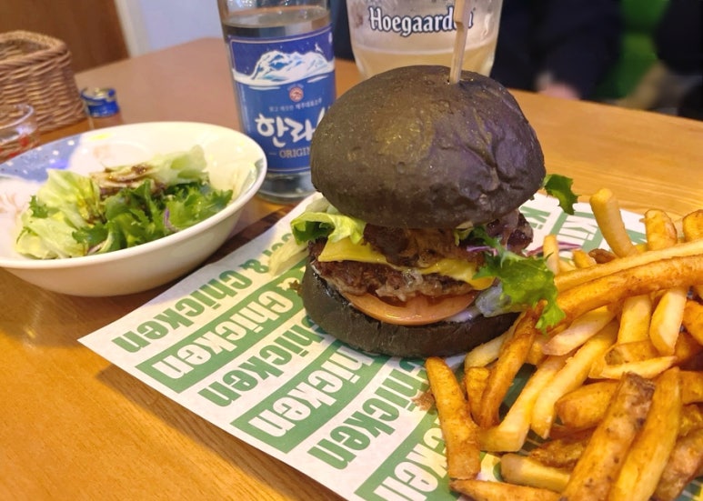 킴스버거앤치킨 이미지