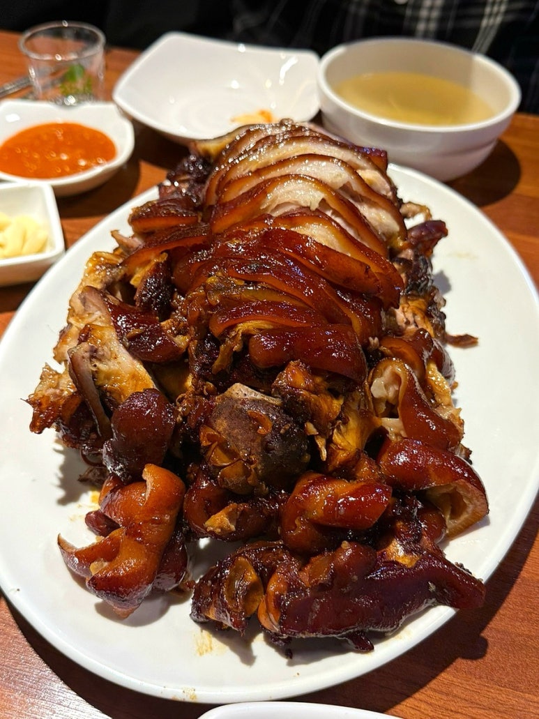 주왕족발 이미지
