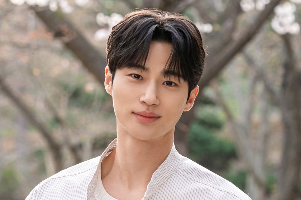 [변우석] 업고 튀어 : 네이버 블로그