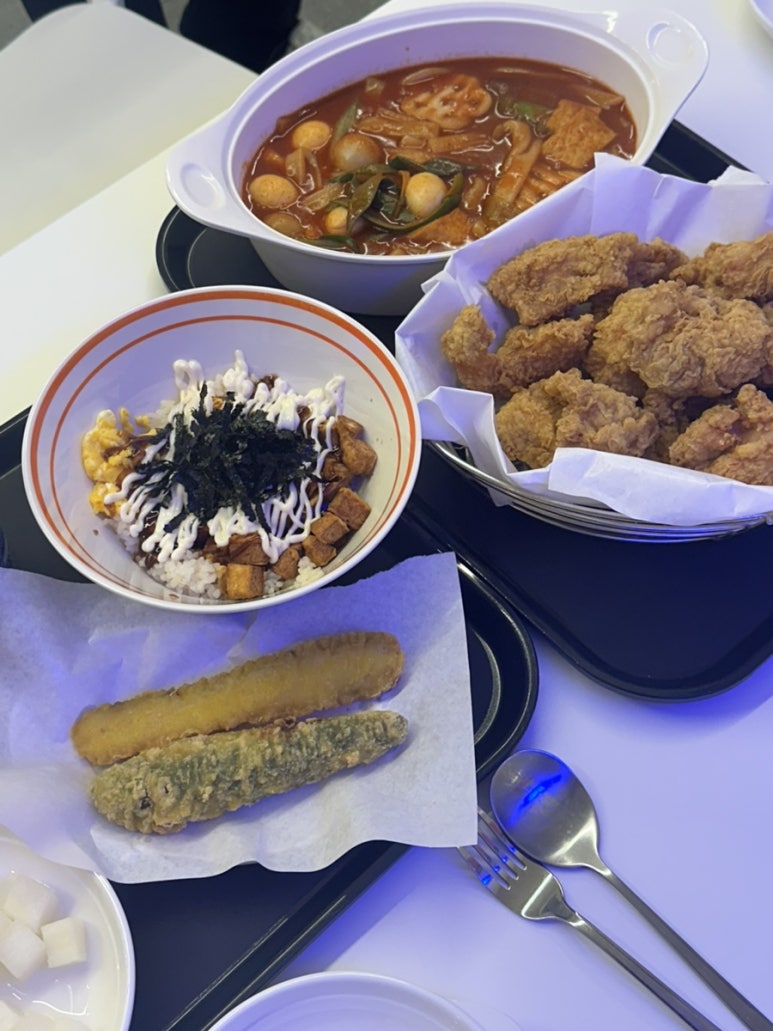엠제트세대떡볶이/치킨 이미지