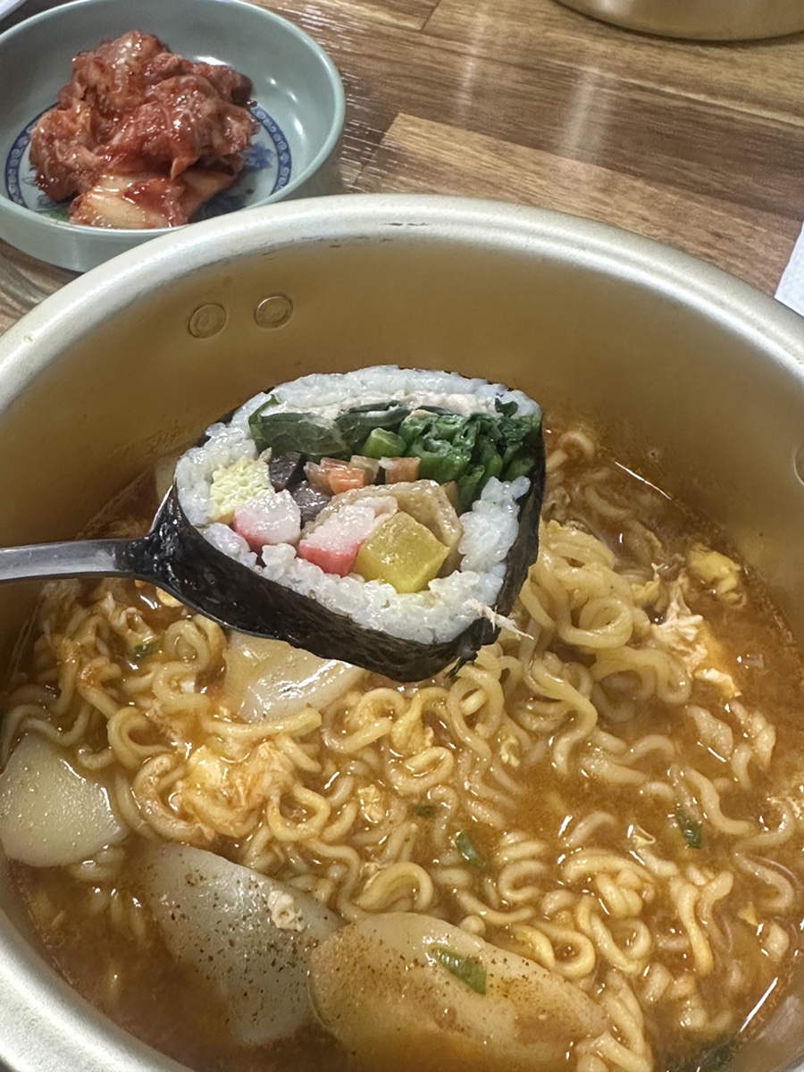 라면과김밥 이미지