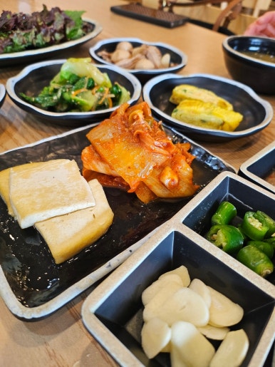 대덕골보쌈칼국수 이미지