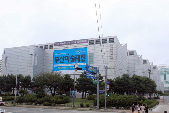 비행장주유소 이미지