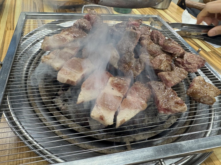언노운피자아산 이미지