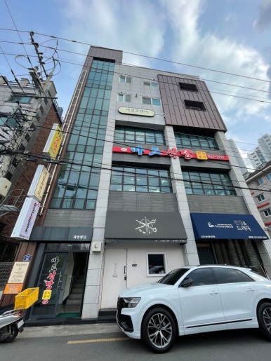 네일유앤미 이미지