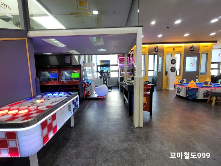 오락카페키즈존 이미지
