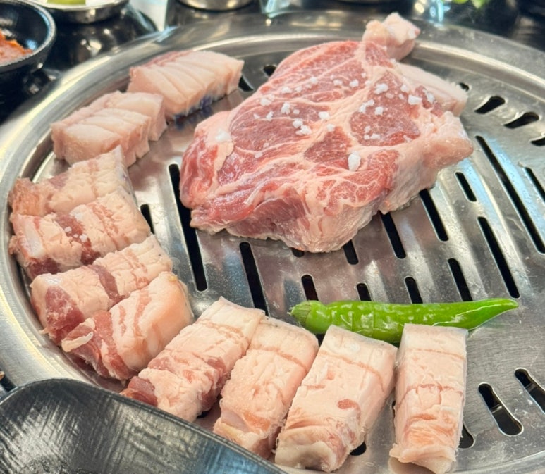 깡촌흑돼지노형점 이미지
