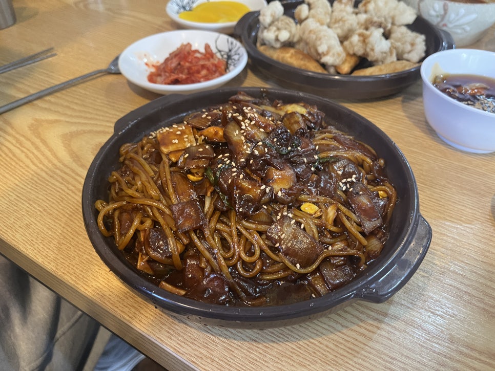 가야성맛짱왕황궁쟁반짜장 사진