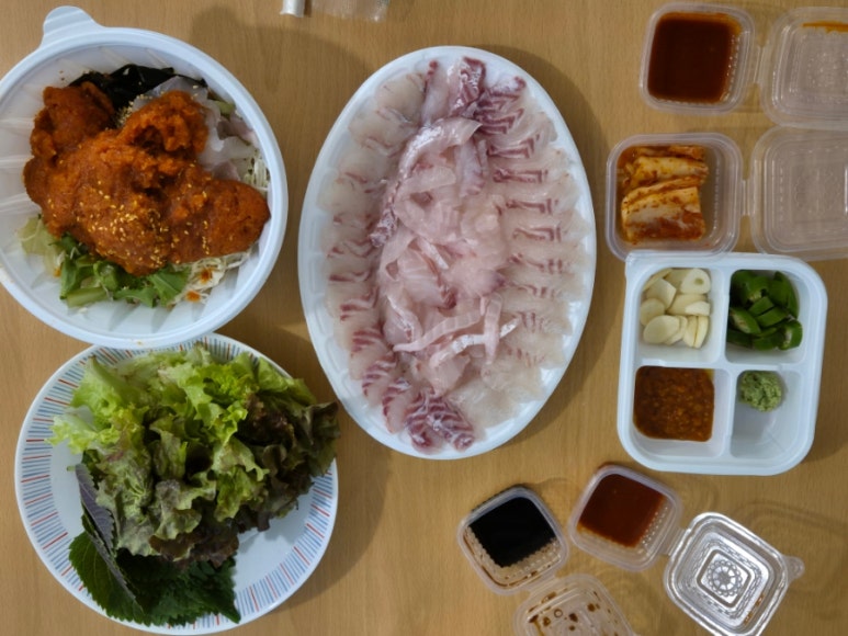 정든횟집 이미지