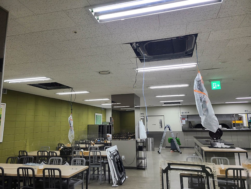 신세계푸드 직원식당 이미지