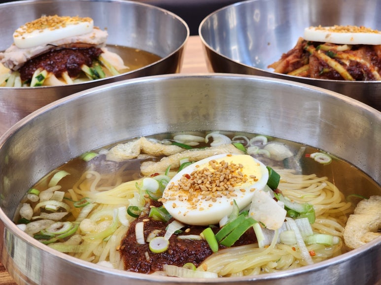 밀면 이미지
