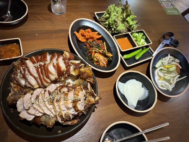 더맛있는족발보쌈양재포이점 이미지