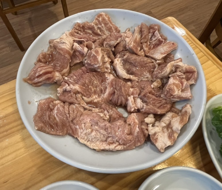 판문점숯불갈비 이미지