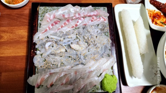 동해바다회수산 이미지