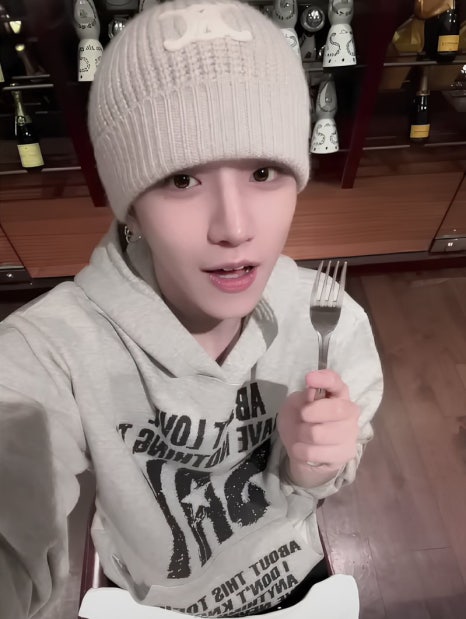 세미 이미지