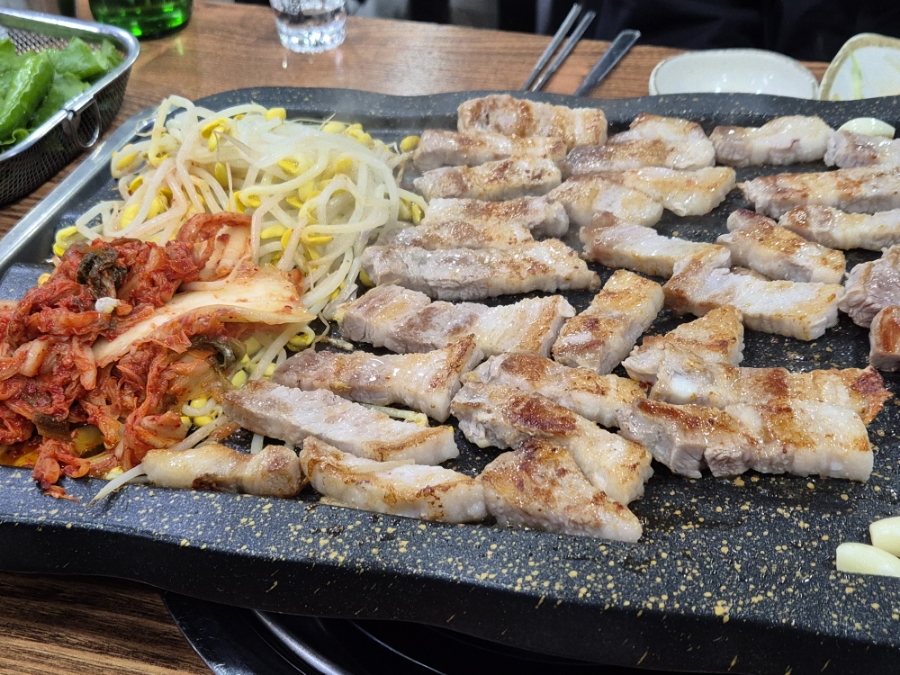 통돼지네 사진 6