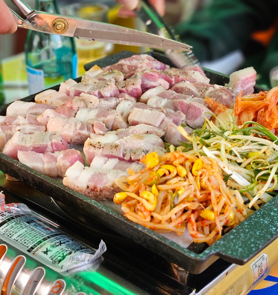 돼지마당연탄소금구이 이미지