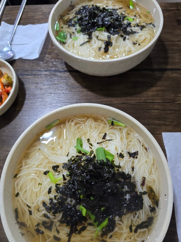 맛나잔치국수 이미지