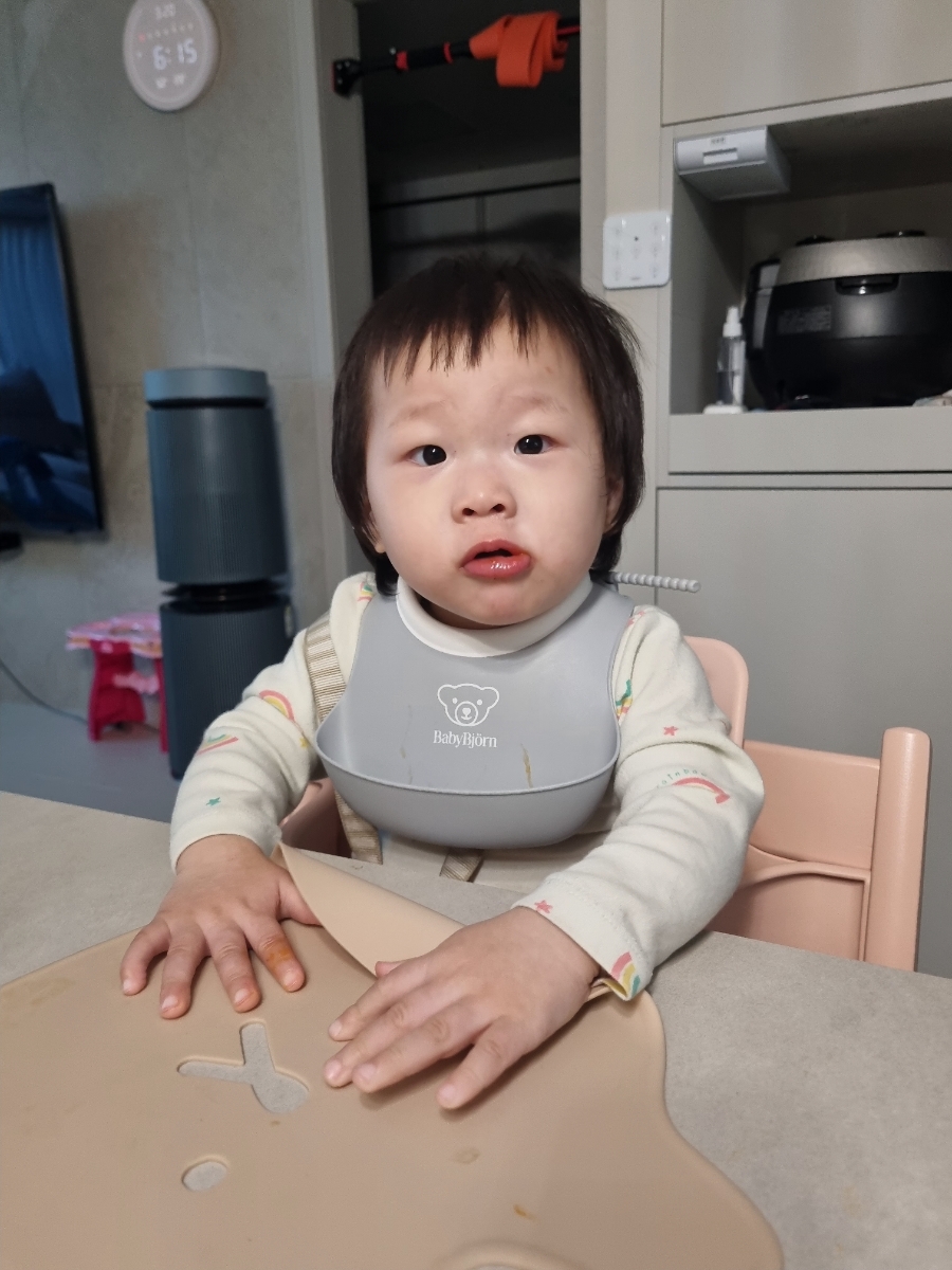 나희치킨 이미지