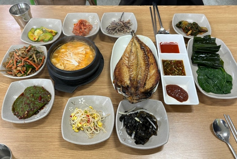남도원조영양돌솥밥 이미지