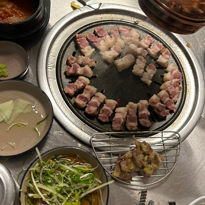 육천하 이미지