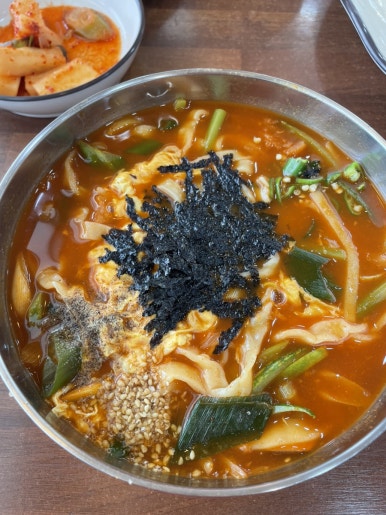 나운칼국수 이미지
