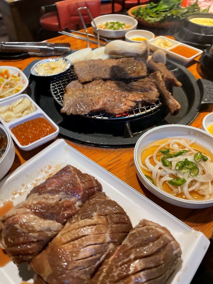 자연숯불화로구이 이미지