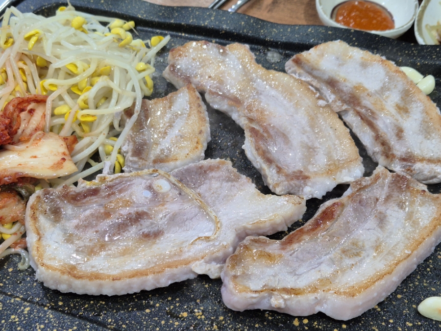 통돼지네 사진 8