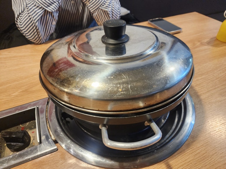 인하 닭한마리 이미지