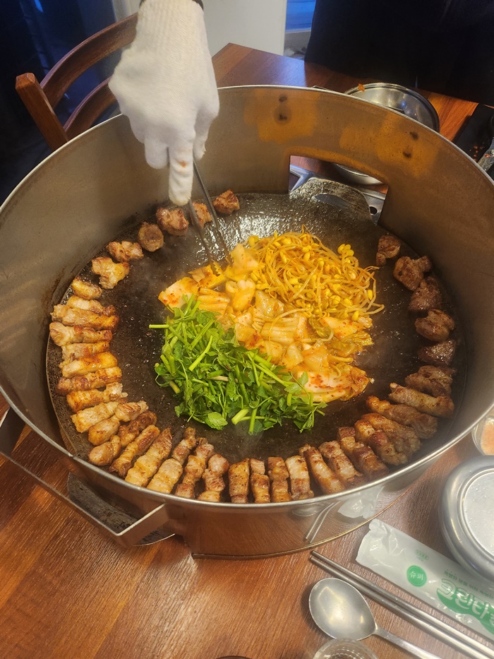 삼솥 이미지