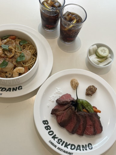 뽁식당 신촌점 이미지