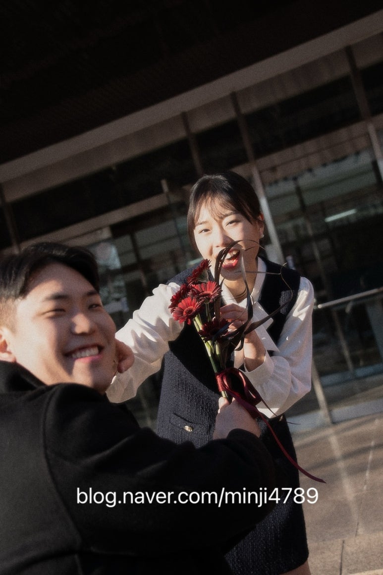 더애틋스냅 이미지