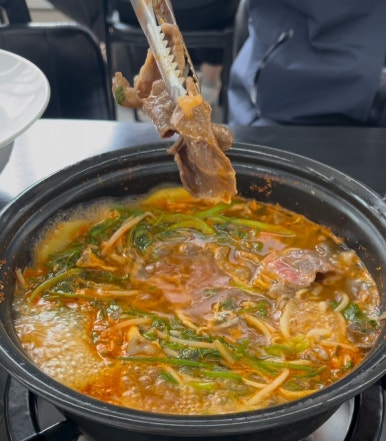 송산샤브칼국수 이미지