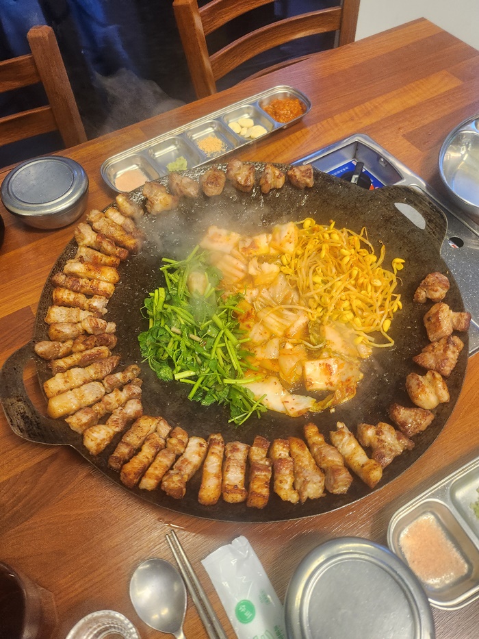 삼솥 이미지