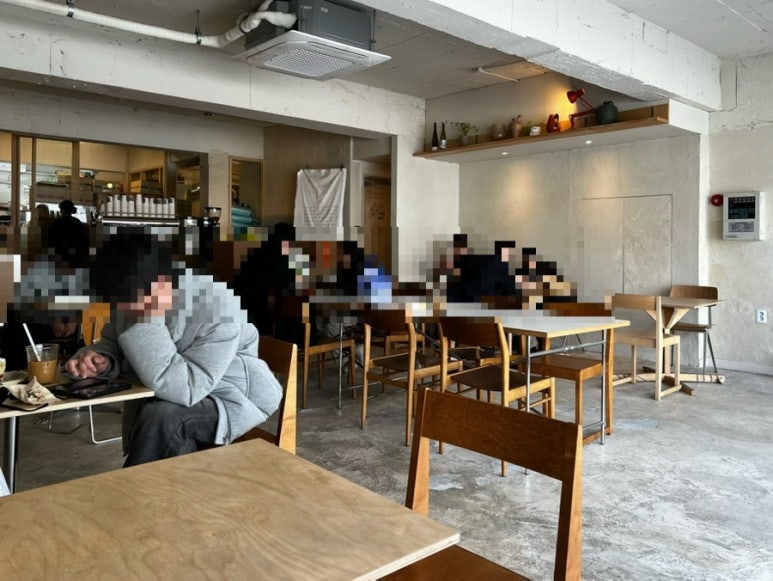 올웨이즈어거스트제작소 이미지