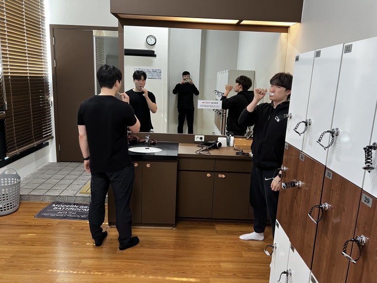 브라더샤인 이미지