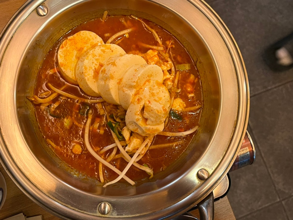 김진오김실장왕족발대명점 이미지
