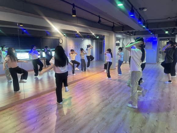 안은영댄스플러스 이미지