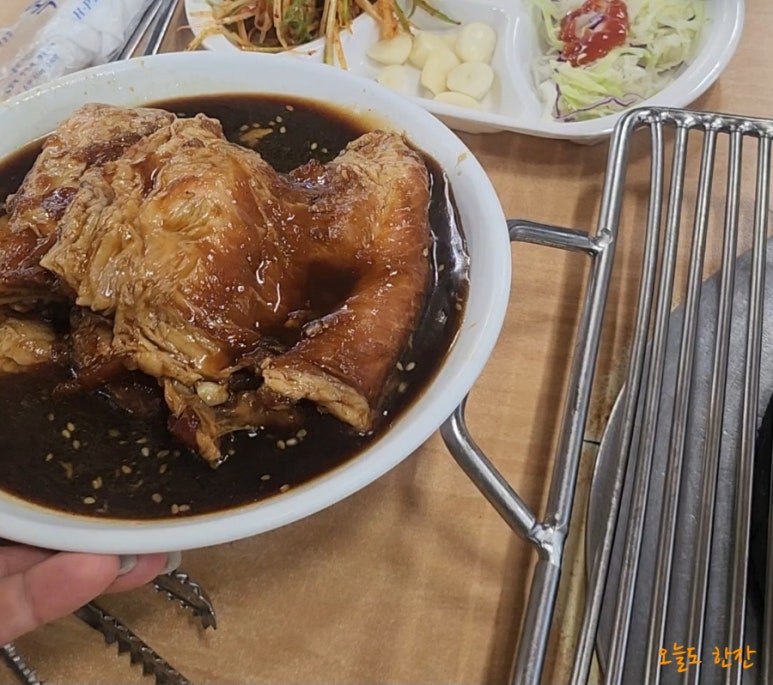 동글갈비 이미지