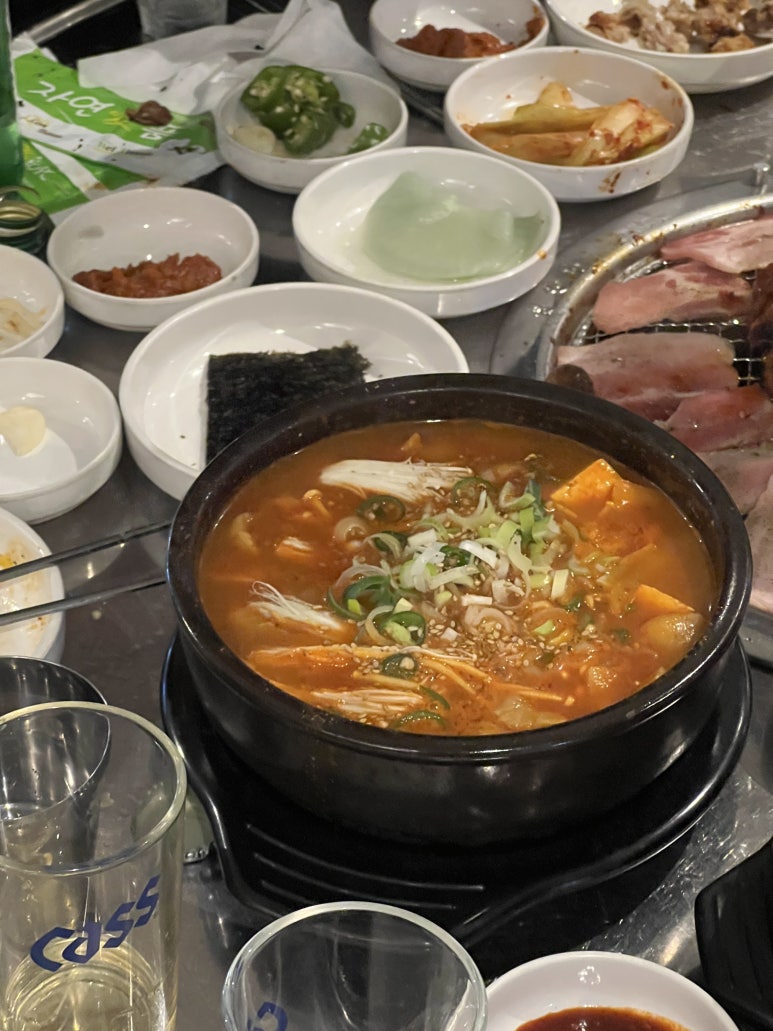 평화 숯불 쭈꾸미 이미지