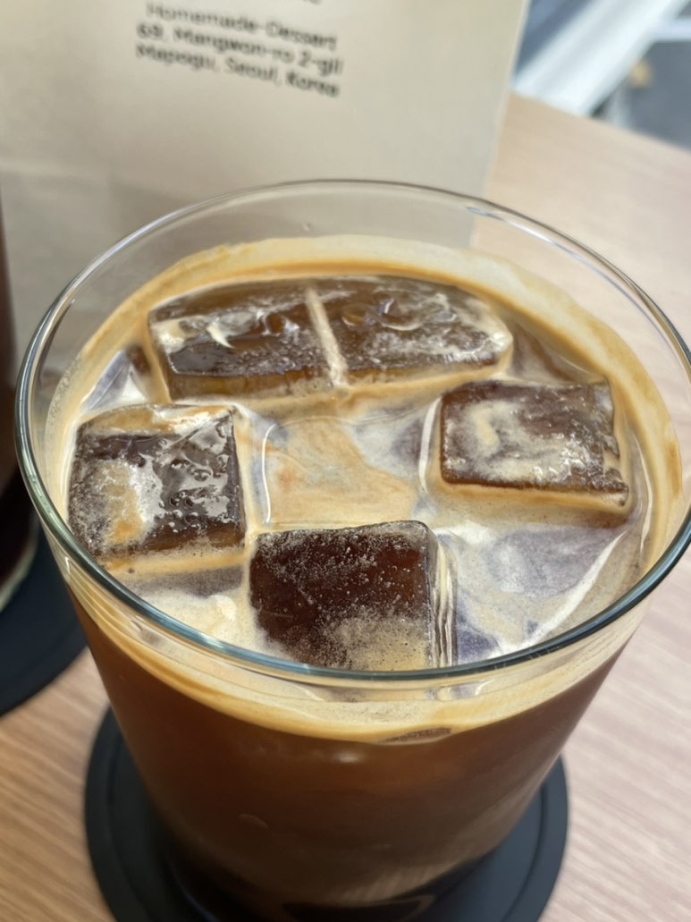 텀어우드 이미지