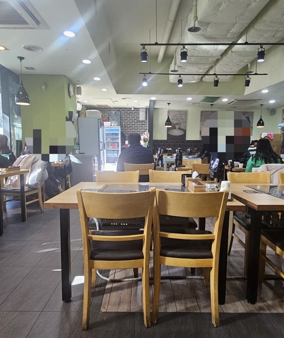변동춘명동칼국수 이미지