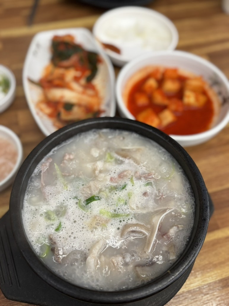 권구성순대국밥 이미지