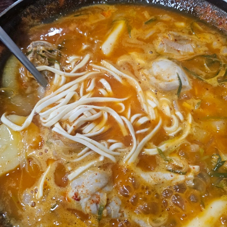 6호선닭한마리 이미지